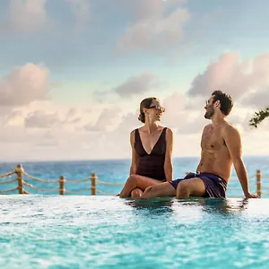 Hotel Royal Select At Grand Park Royal (adults Only), Cancún